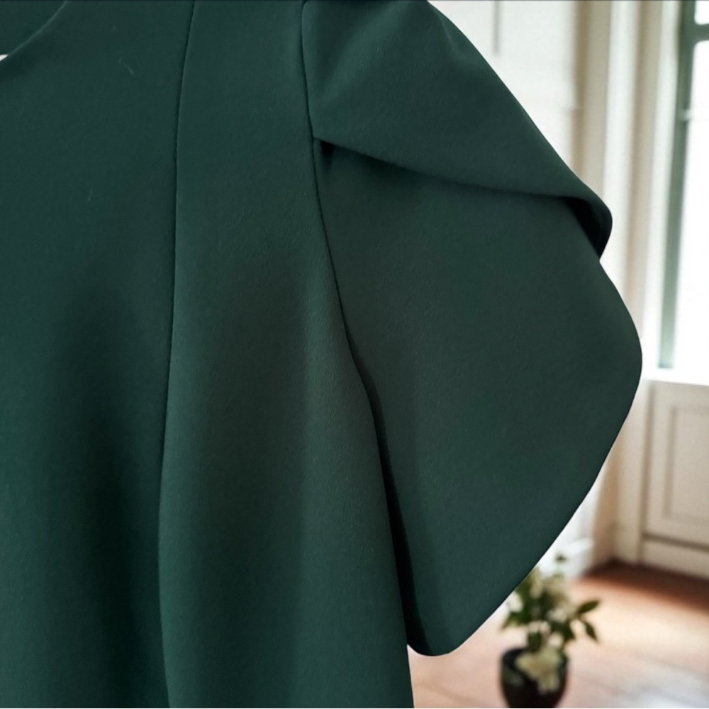 NWOT Calvin Klein Green Tulip Sheath Dress Green with Gold Back Zipper - Picture 6 of 9